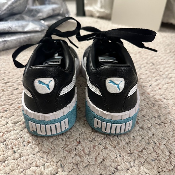 Women's Puma leather sneakers size 7 - Picture 5 of 11